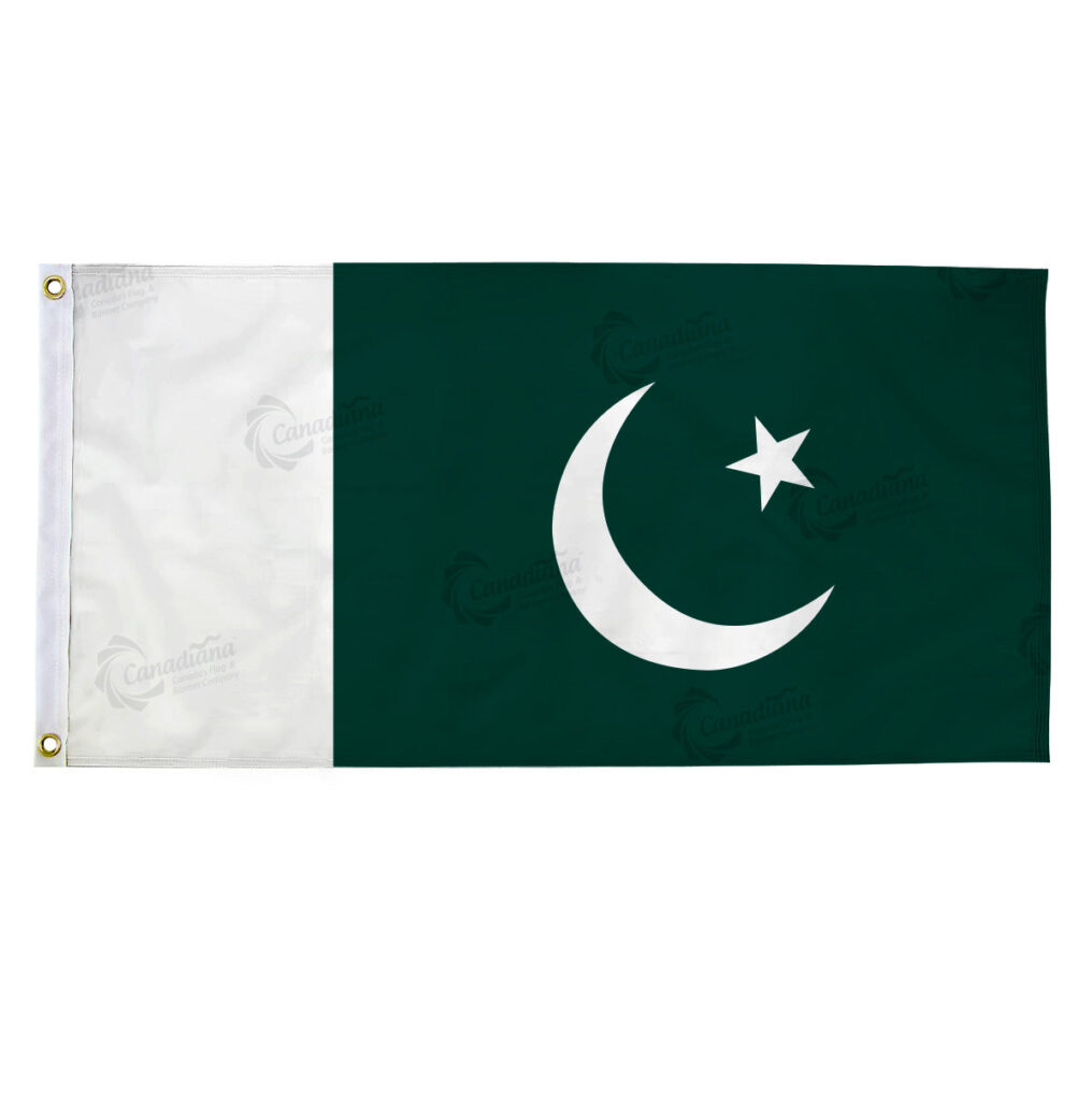 Pakistan-flag-with-grommets